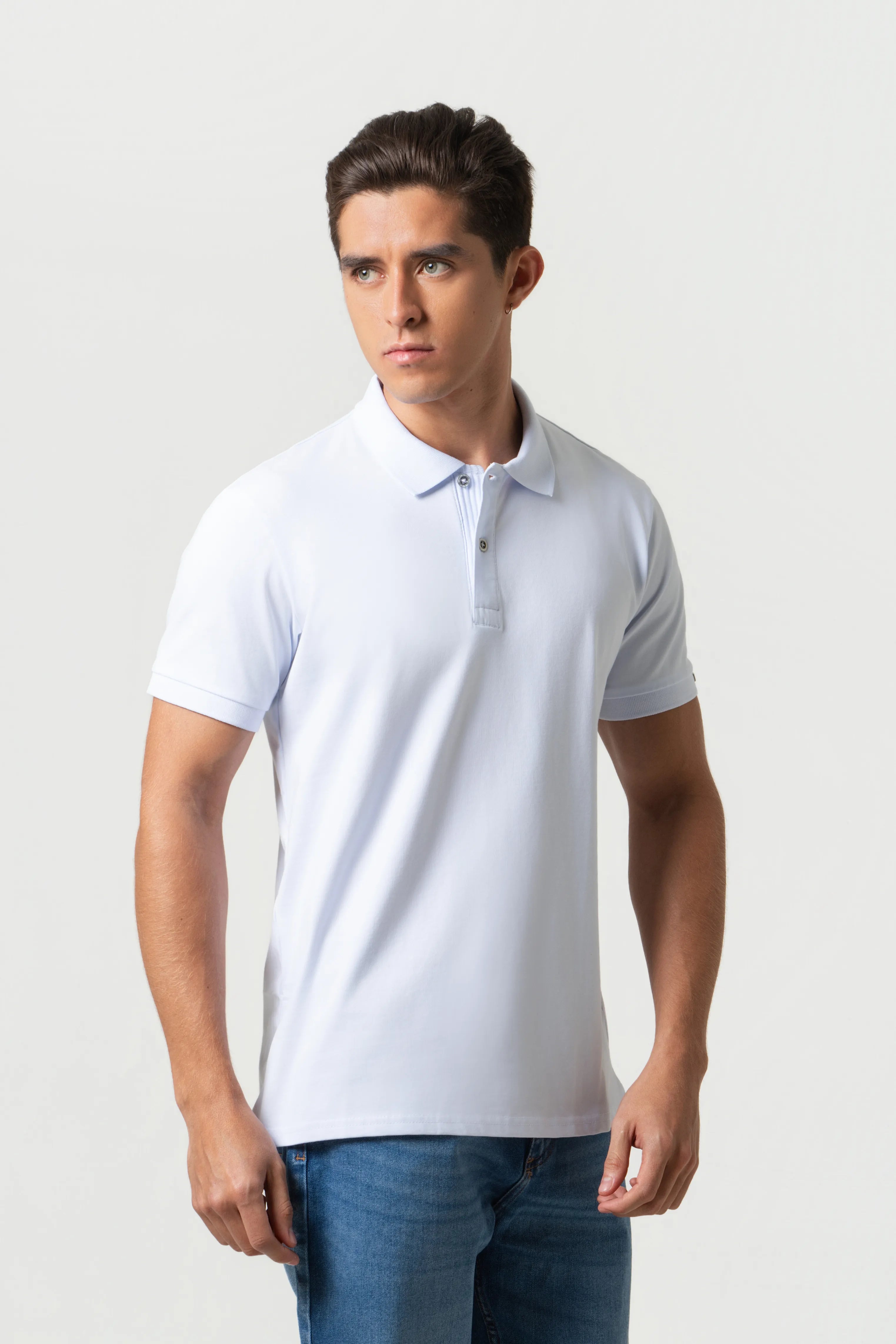 POLO MANGA CORTA COLOR BLANCO OPTICO