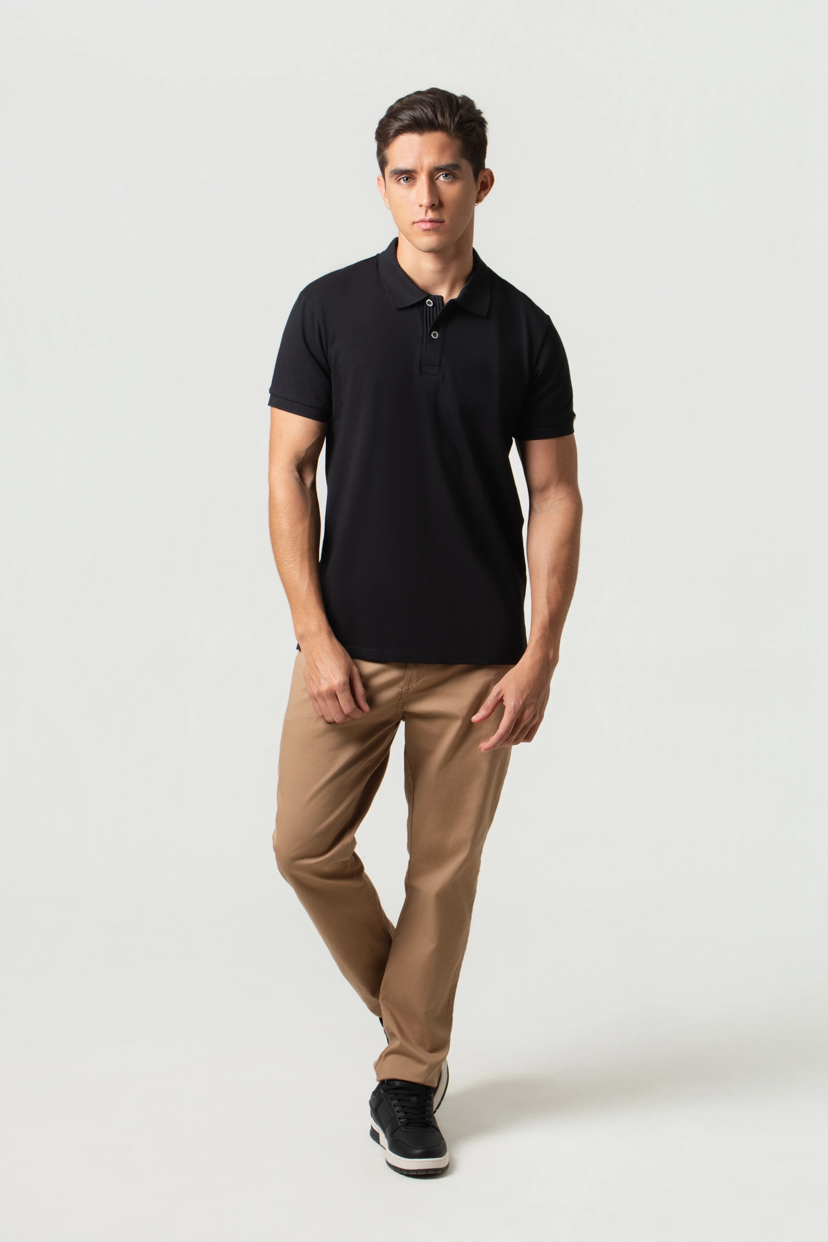 POLO MANGA CORTA COLOR NEGRO