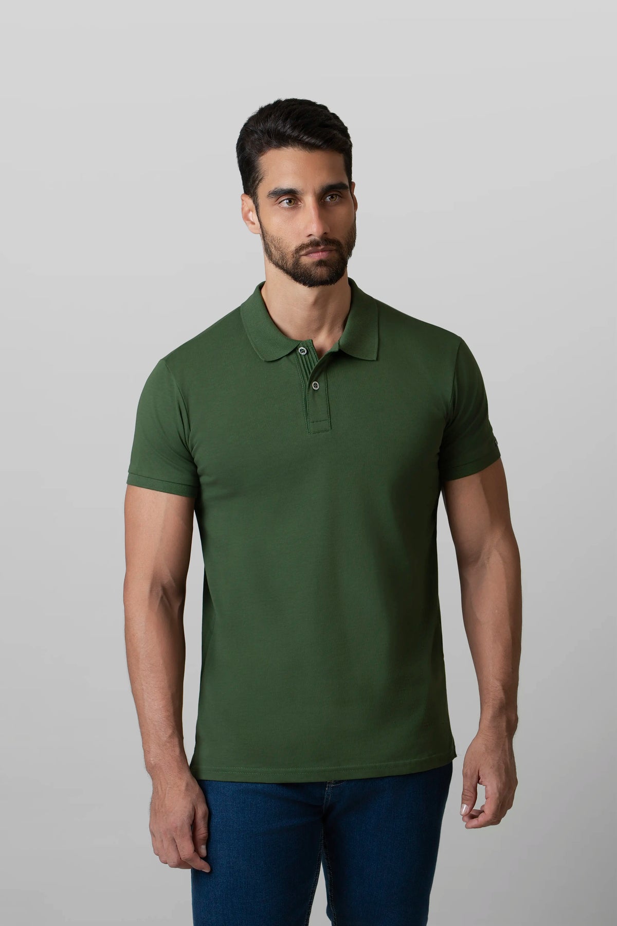 POLO MANGA CORTA COLOR BLACK FOREST