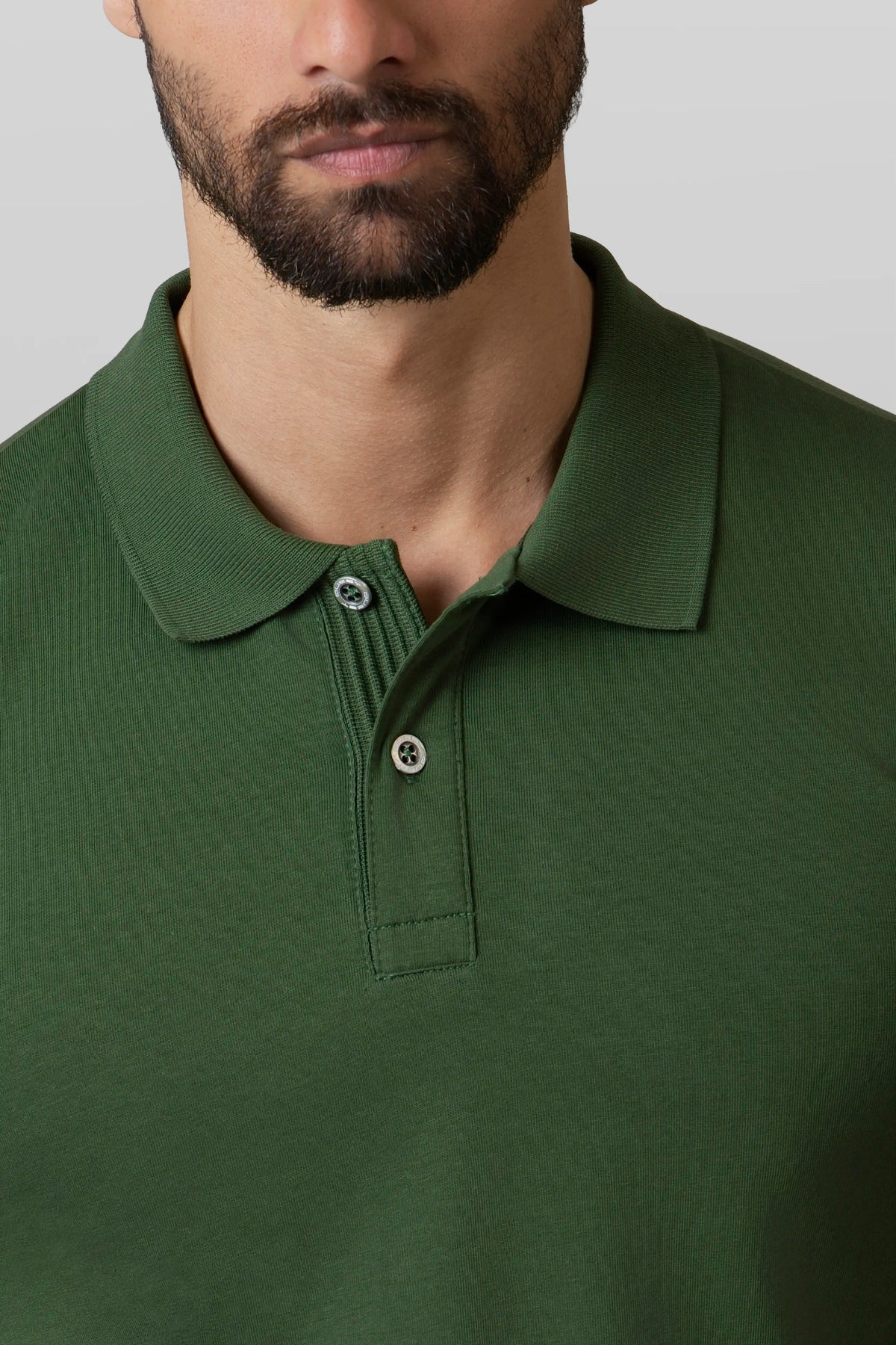 POLO MANGA CORTA COLOR BLACK FOREST