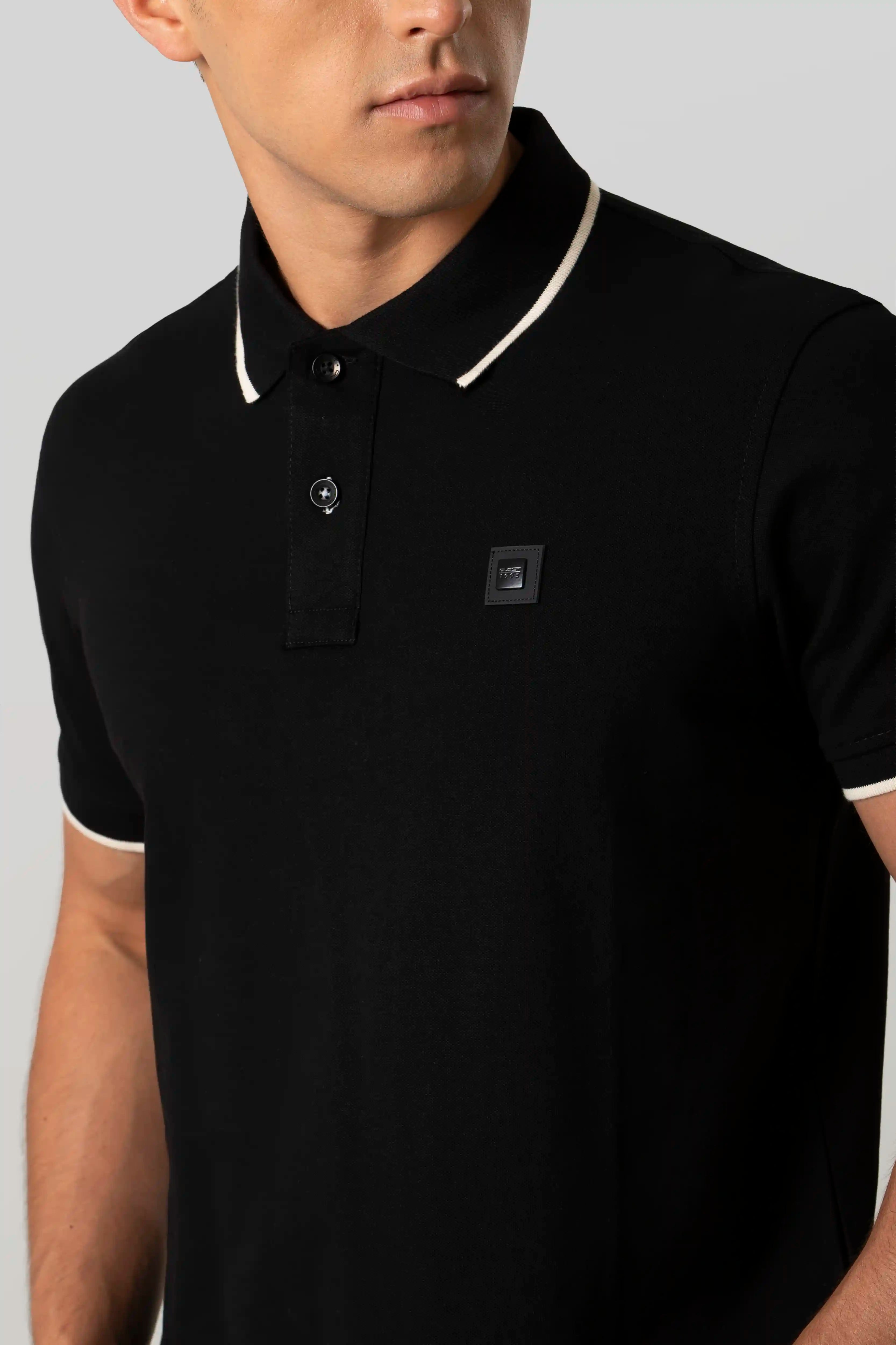 POLO TIPPING COLOR NEGRO-IVORY MARFIL