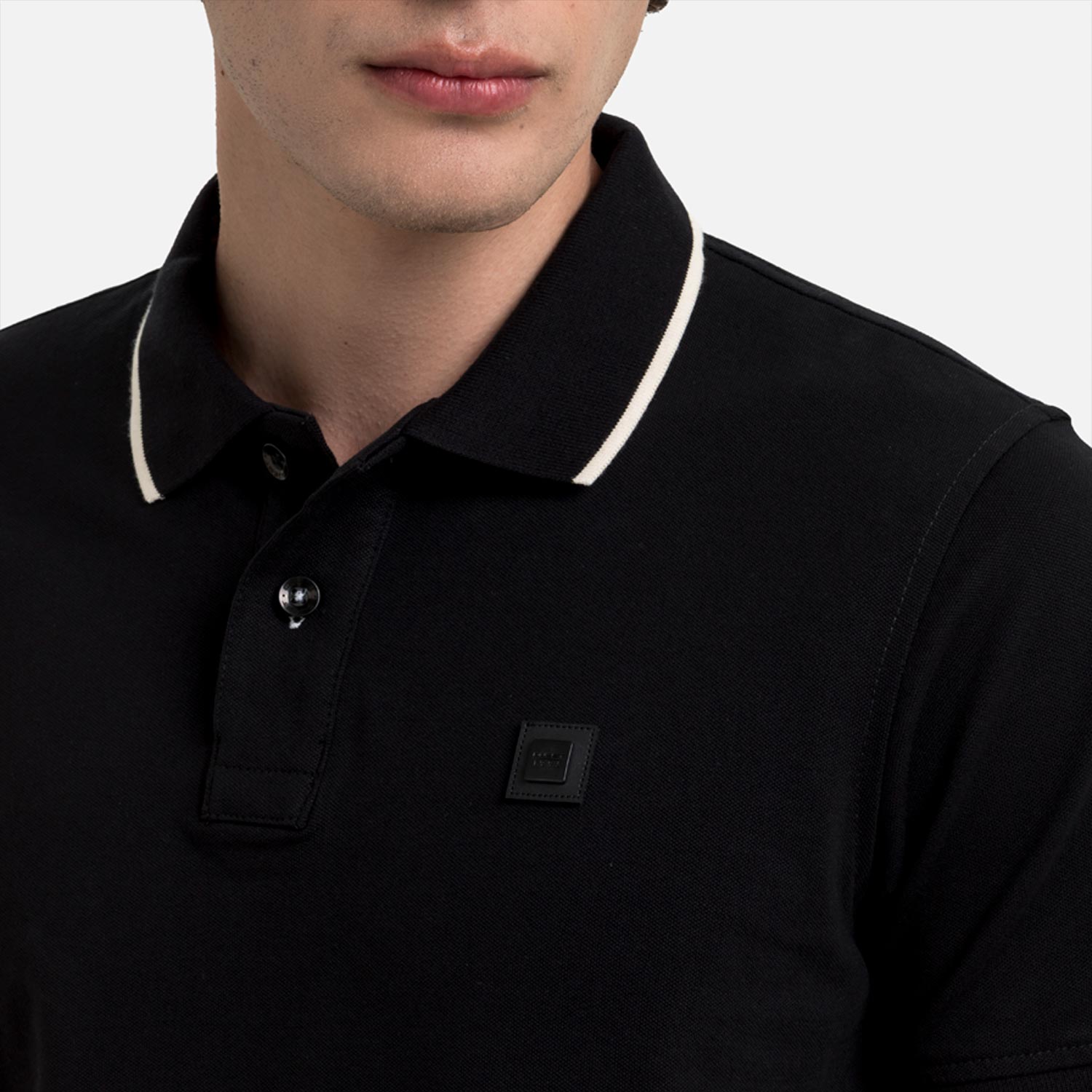 POLO TIPPING COLOR NEGRO-IVORY MARFIL