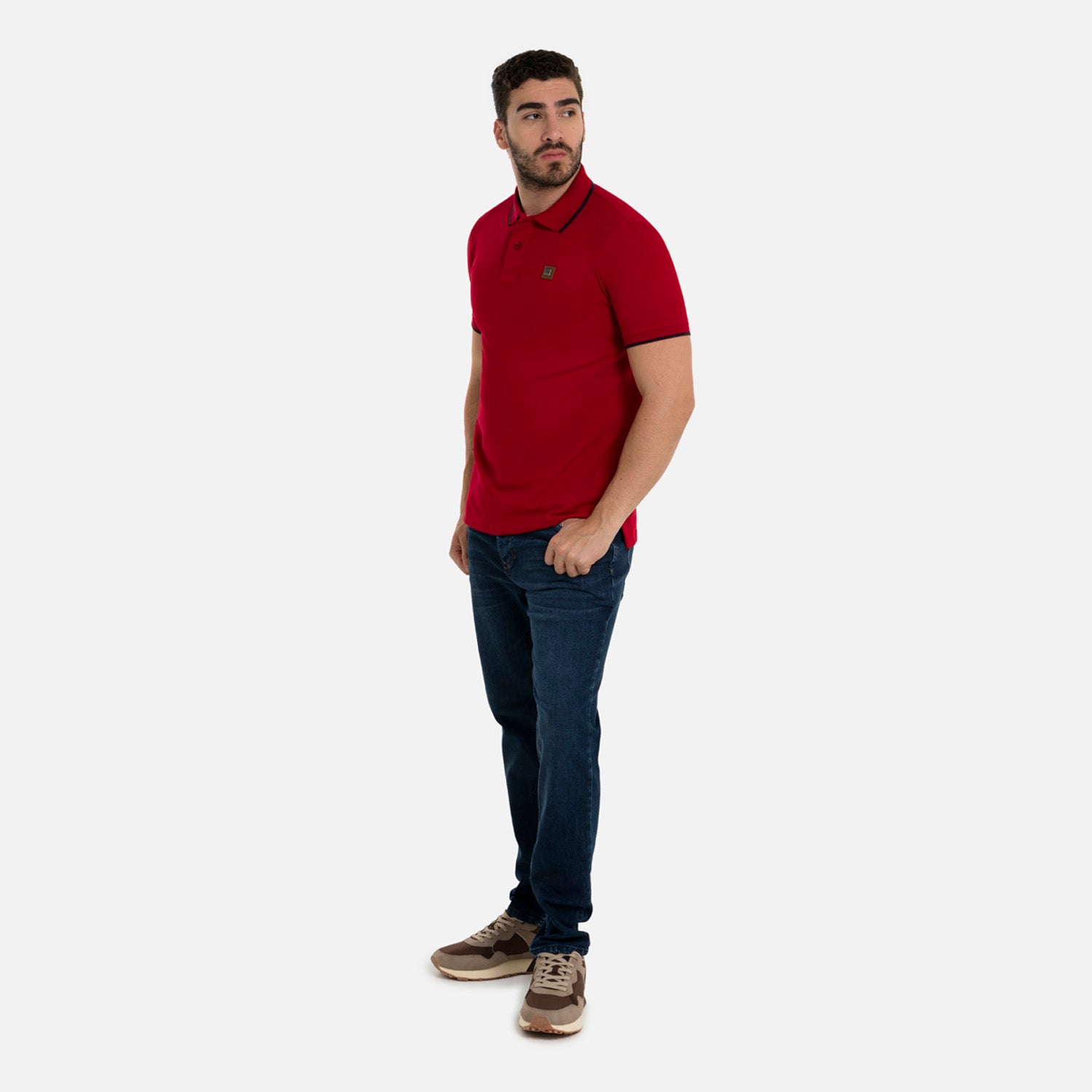 POLO TIPPING COLOR ROJO-AZUL NOCHE