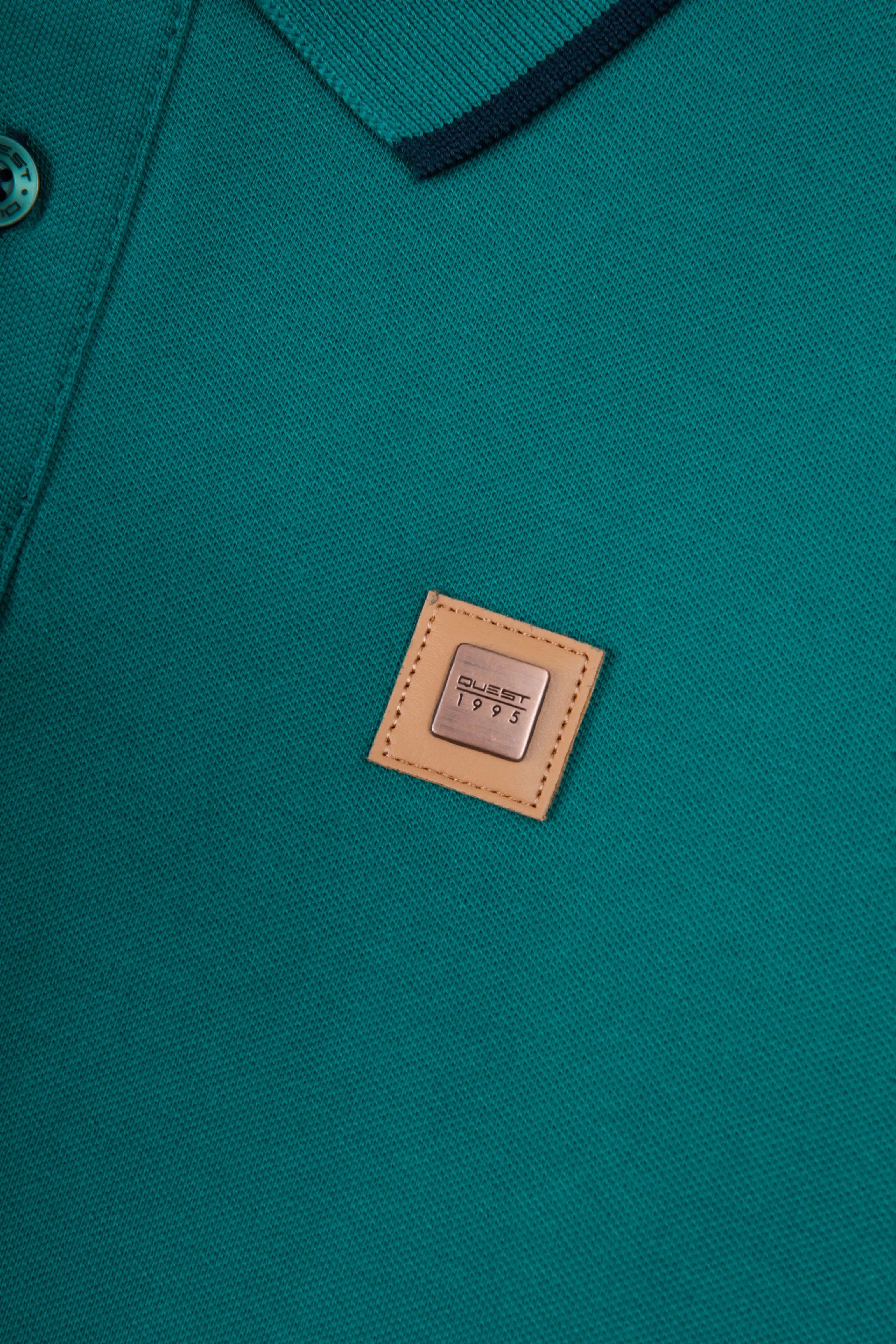 POLO TIPPING COLOR VERDE TORMENTA-AZUL NOCHE