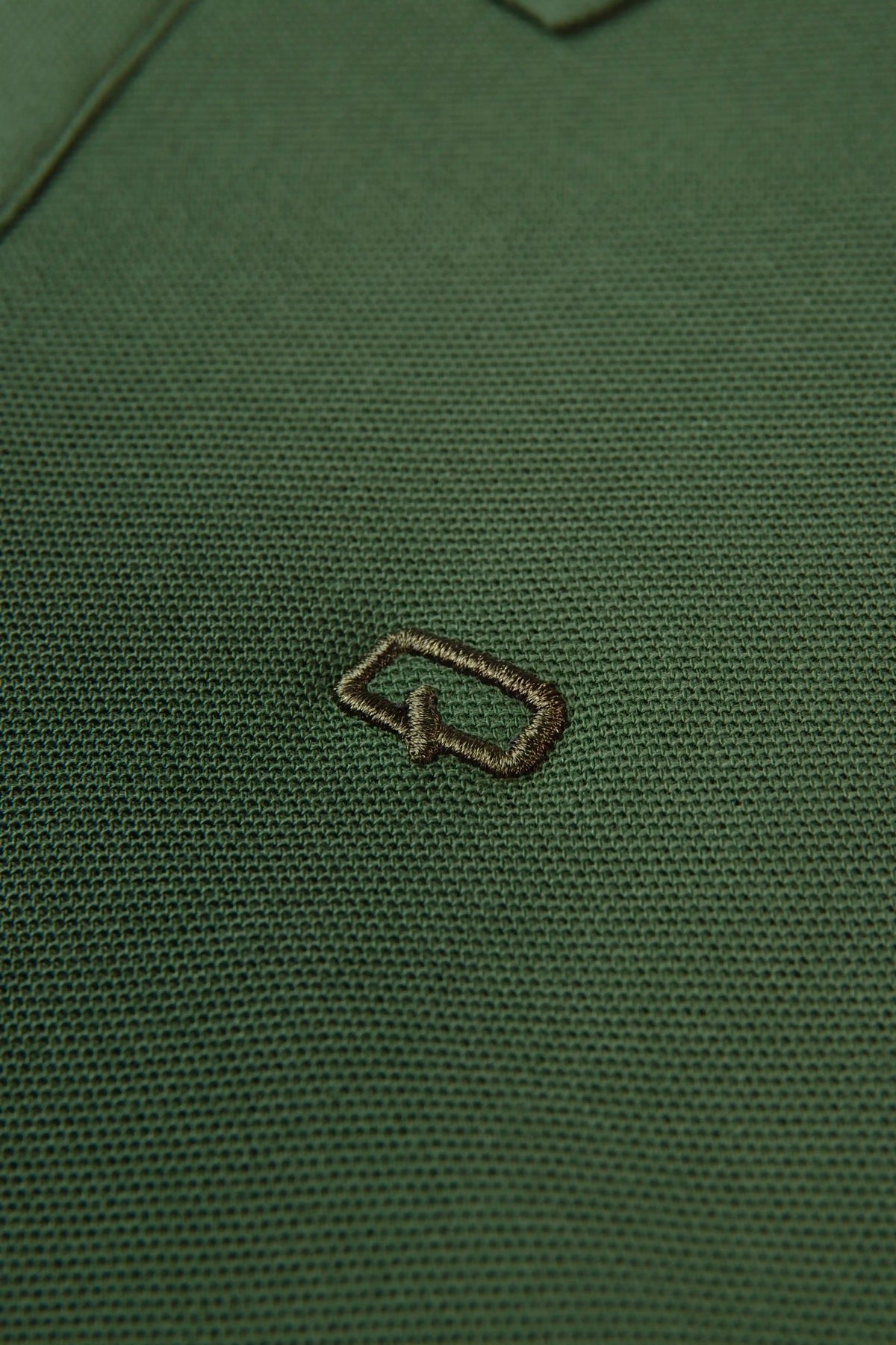 POLO SLIM COLOR BLACK FOREST