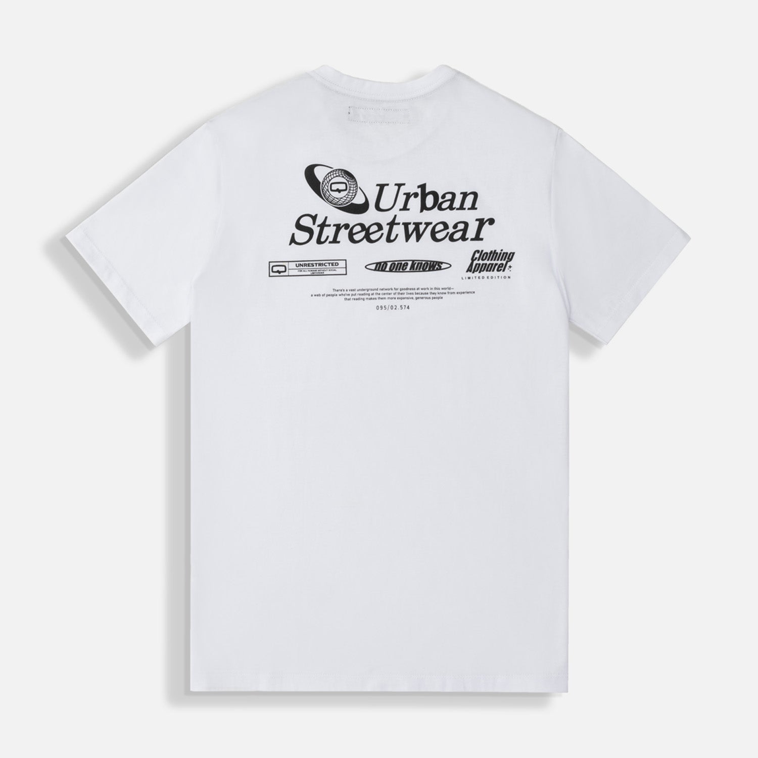 CAMISETA ESPECIAL ESTAMPADO LOCALIZADO COLOR BLANCO OPTICO
