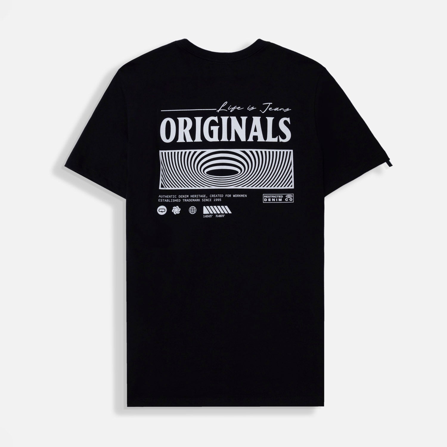 CAMISETA ESPECIAL ESTAMPADO LOCALIZADO COLOR NEGRO