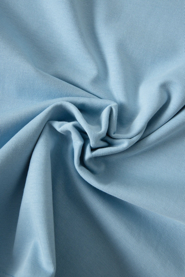 CAMISETA ESPECIAL ESTAMPADO LOCALIZADO COLOR AZUL GLACIAR