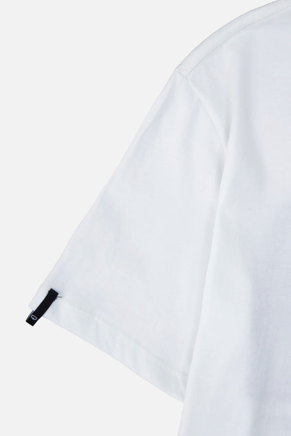 CAMISETA ESPECIAL ESTAMPADO LOCALIZADO COLOR IVORY