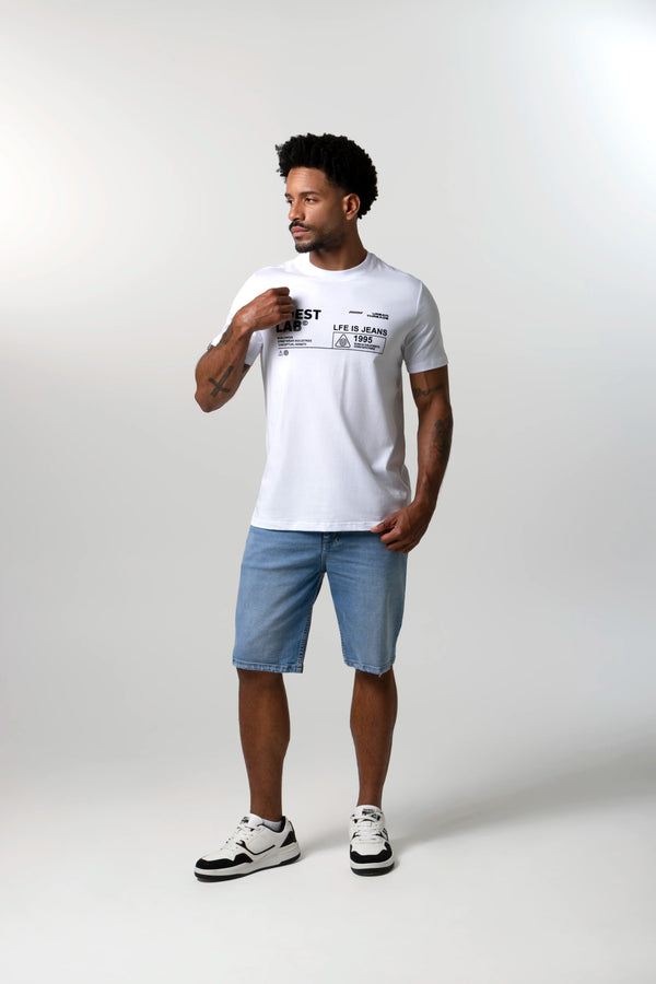 CAMISETA ESPECIAL ESTAMPADO LOCALIZADO COLOR BLANCO OPTICO