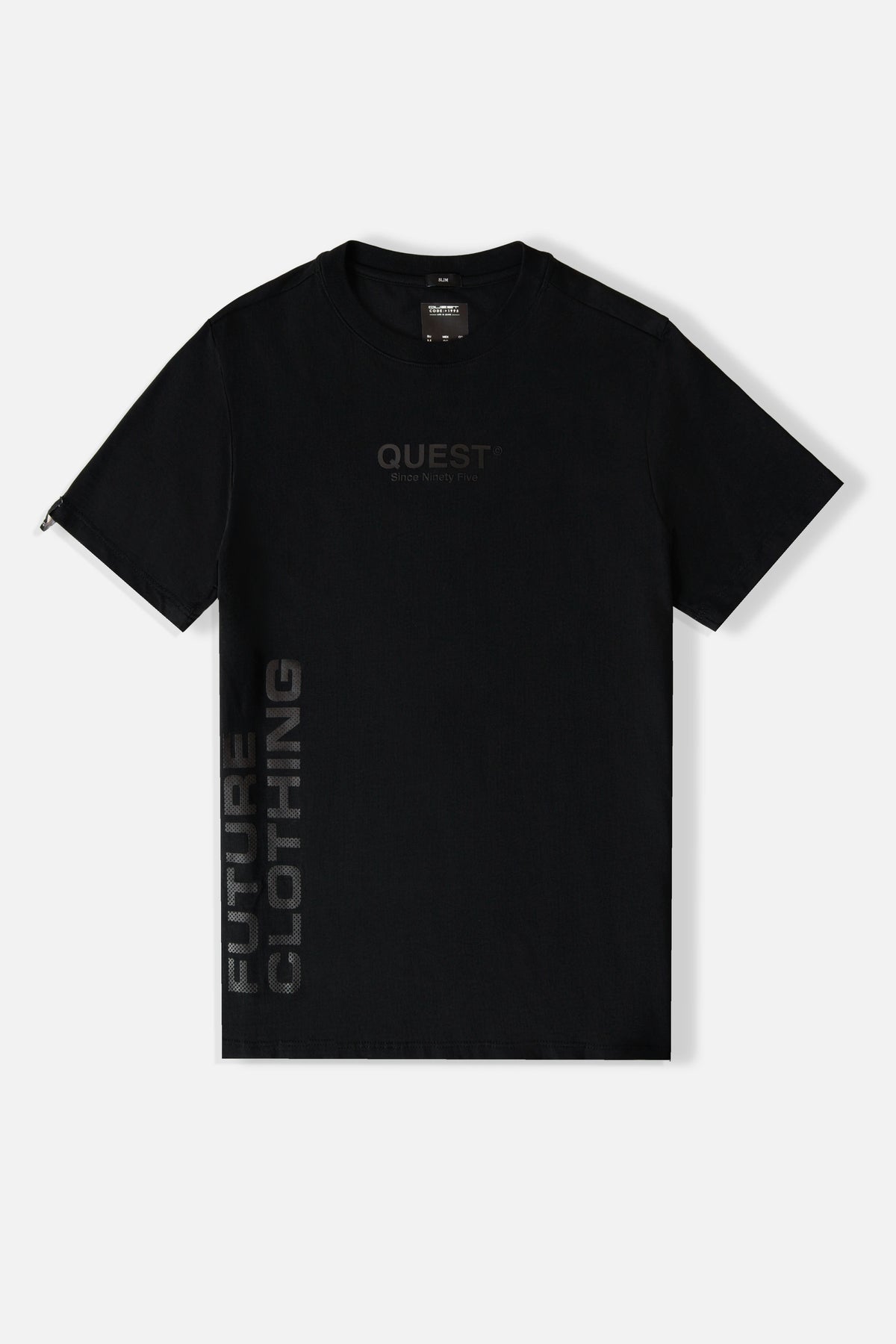 CAMISETA ESPECIAL ESTAMPADO LOCALIZADO COLOR NEGRO