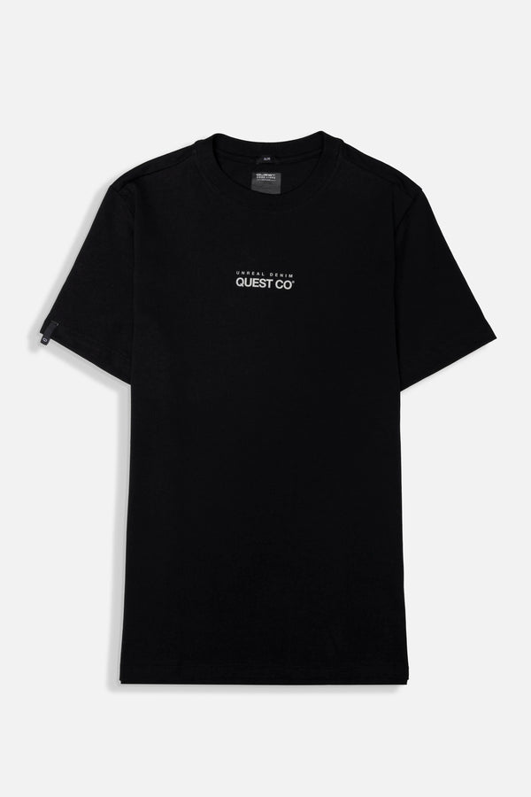 CAMISETA ESPECIAL ESTAMPADO LOCALIZADO COLOR NEGRO