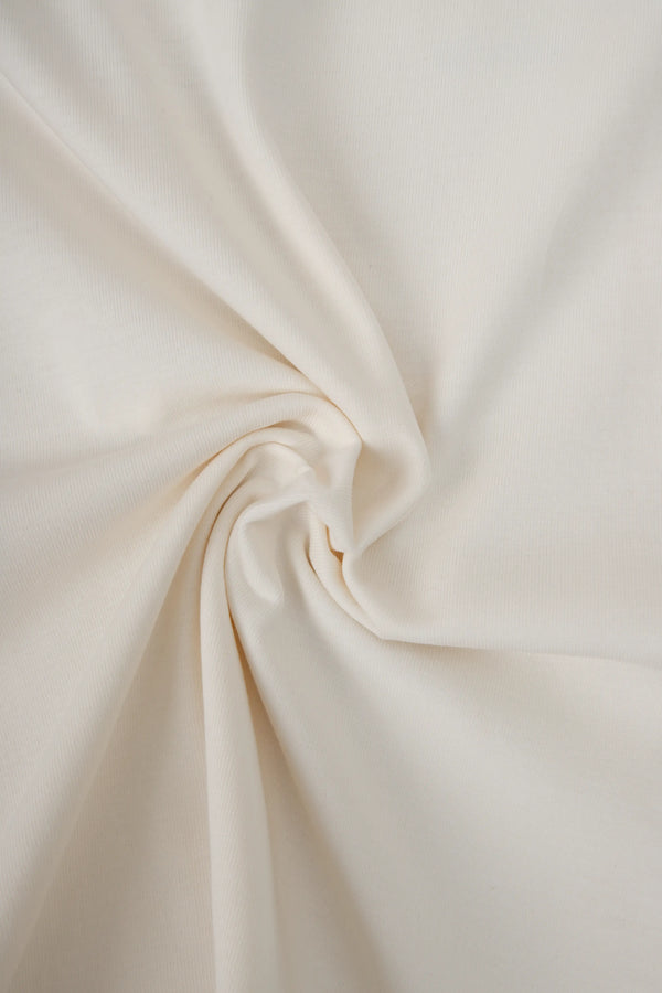 CAMISETA ESPECIAL ESTAMPADO LOCALIZADO COLOR IVORY