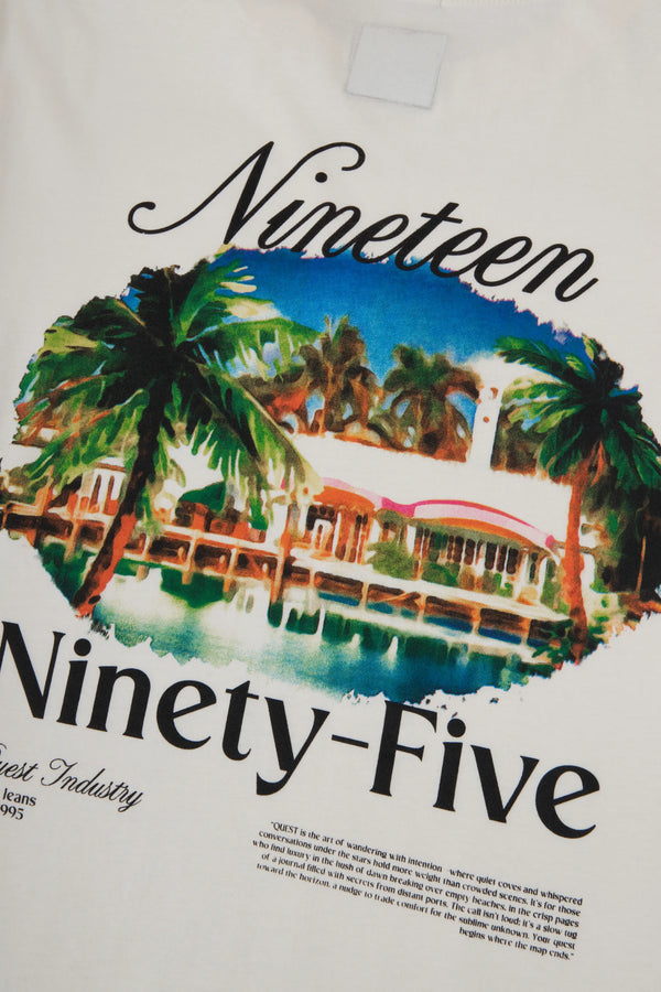 CAMISETA ESPECIAL ESTAMPADO LOCALIZADO COLOR IVORY