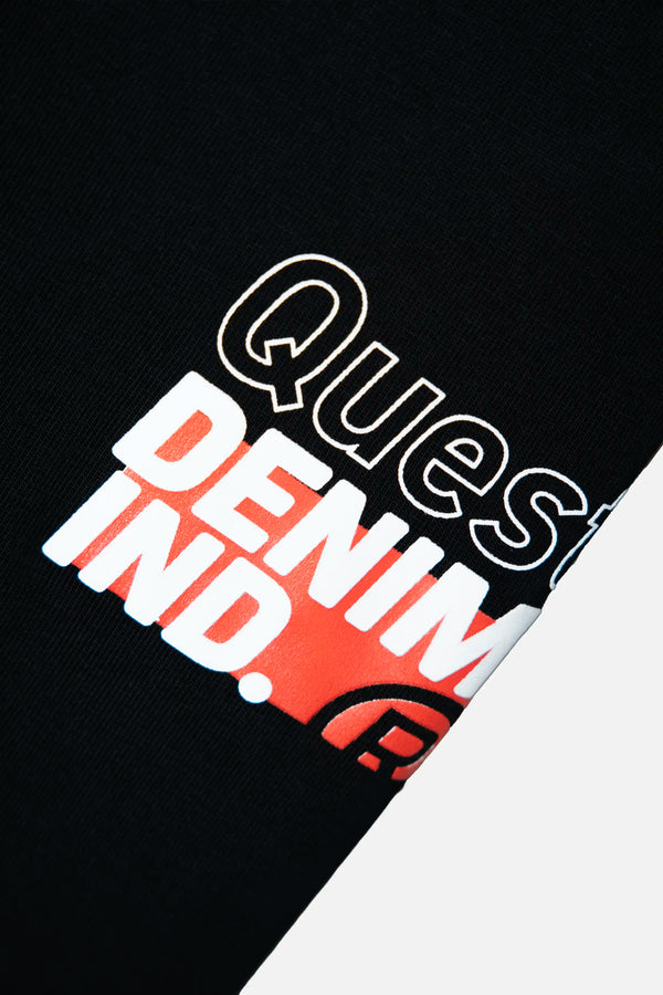 CAMISETA ESPECIAL ESTAMPADO LOCALIZADO COLOR NEGRO