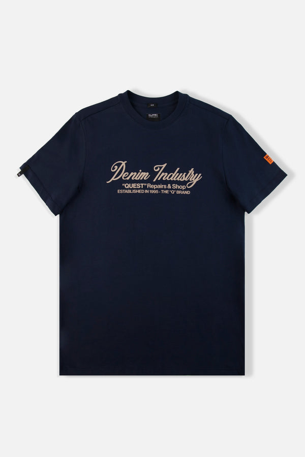 CAMISETA ESPECIAL ESTAMPADO LOCALIZADO COLOR AZUL OSCURO