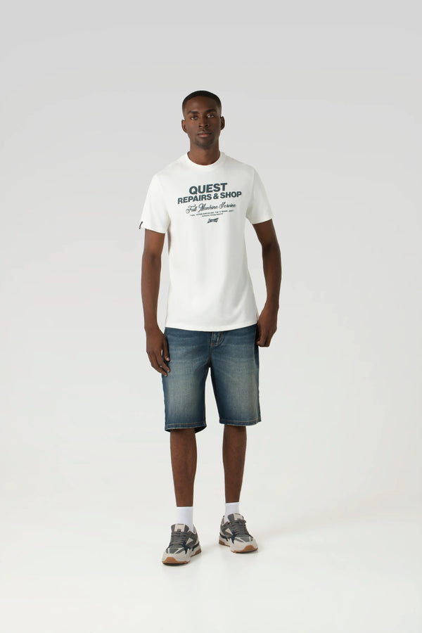 CAMISETA ESPECIAL ESTAMPADO LOCALIZADO COLOR IVORY