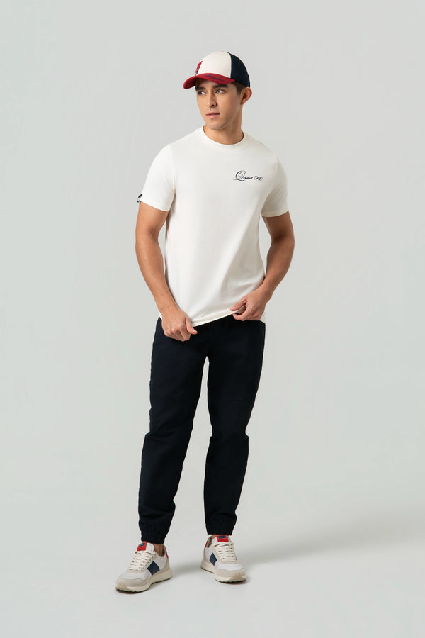 CAMISETA ESPECIAL ESTAMPADO LOCALIZADO COLOR IVORY