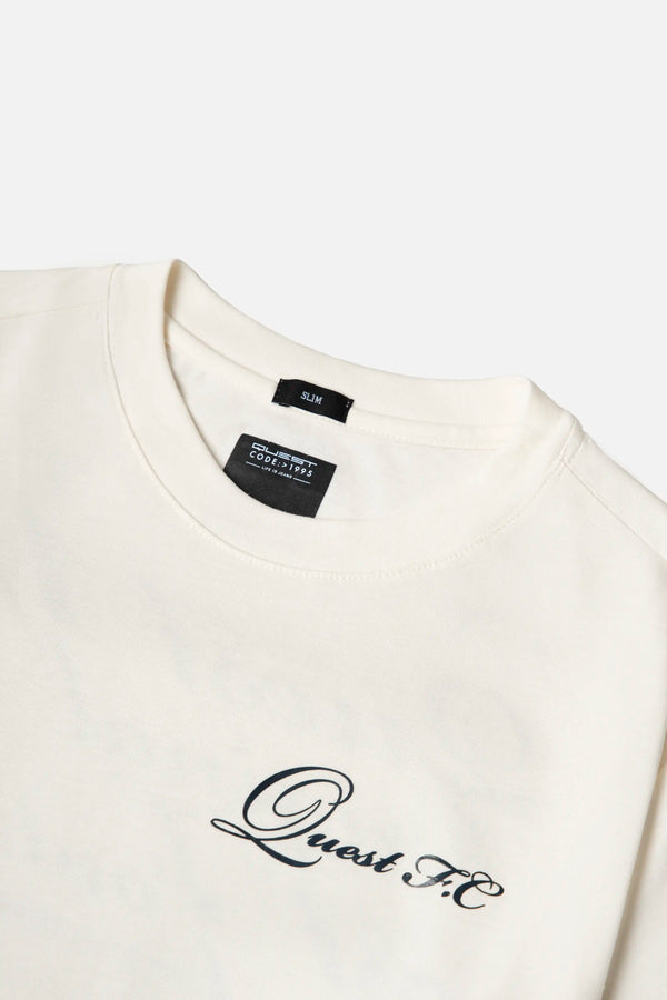 CAMISETA ESPECIAL ESTAMPADO LOCALIZADO COLOR IVORY