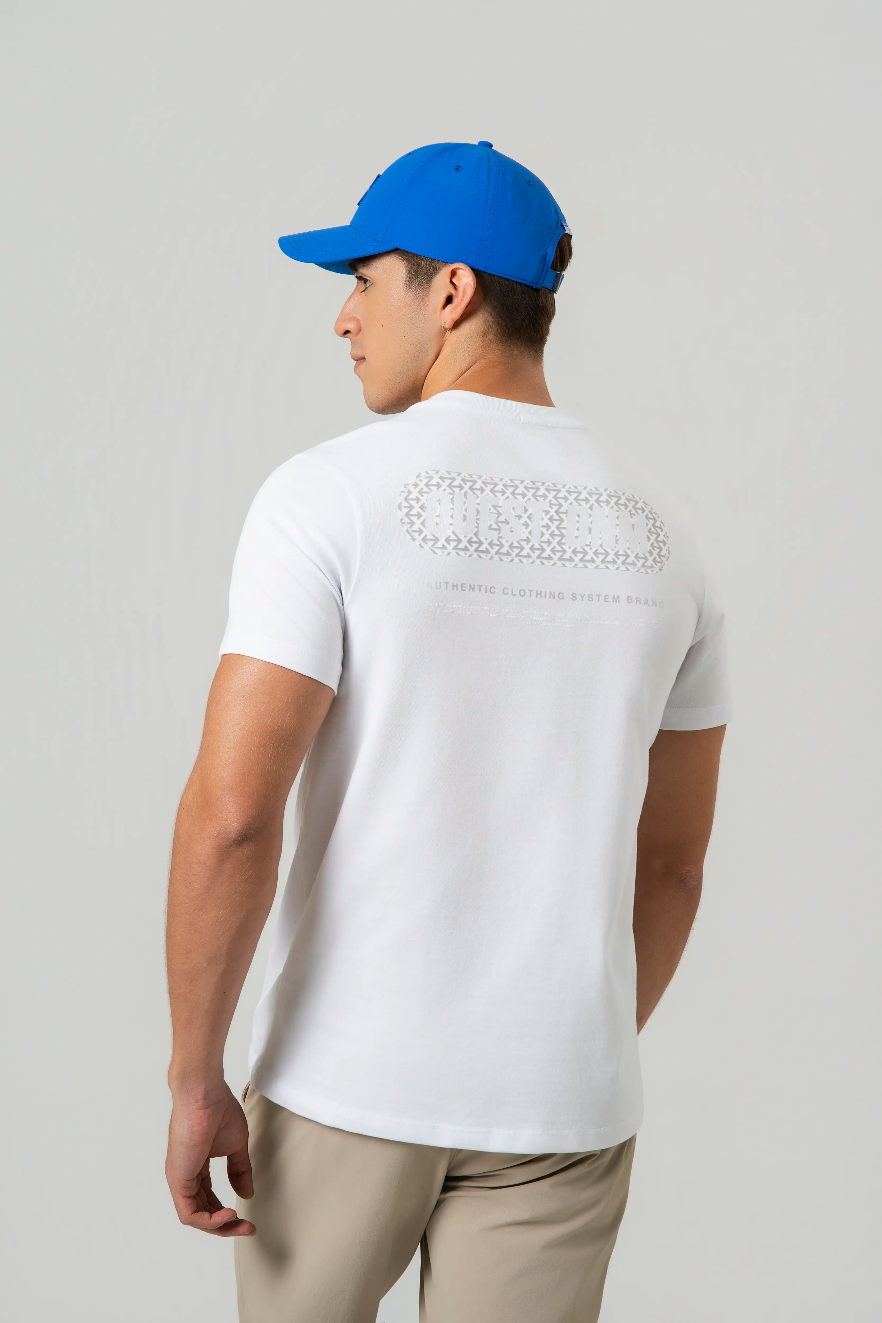 CAMISETA ESPECIAL ESTAMPADO LOCALIZADO COLOR BLANCO BLANCO