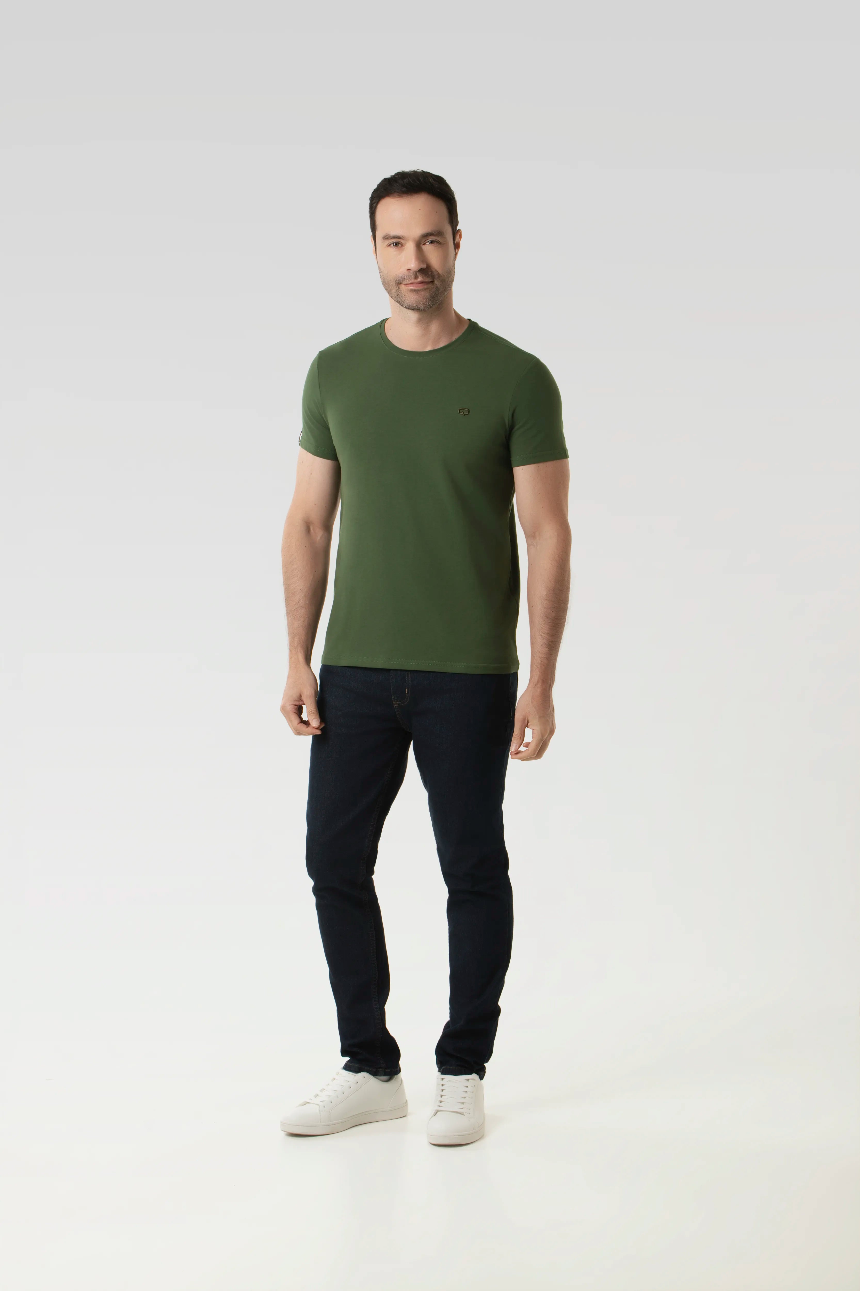 CAMISETA ESPECIAL UNICOLOR COLOR BLACK FOREST