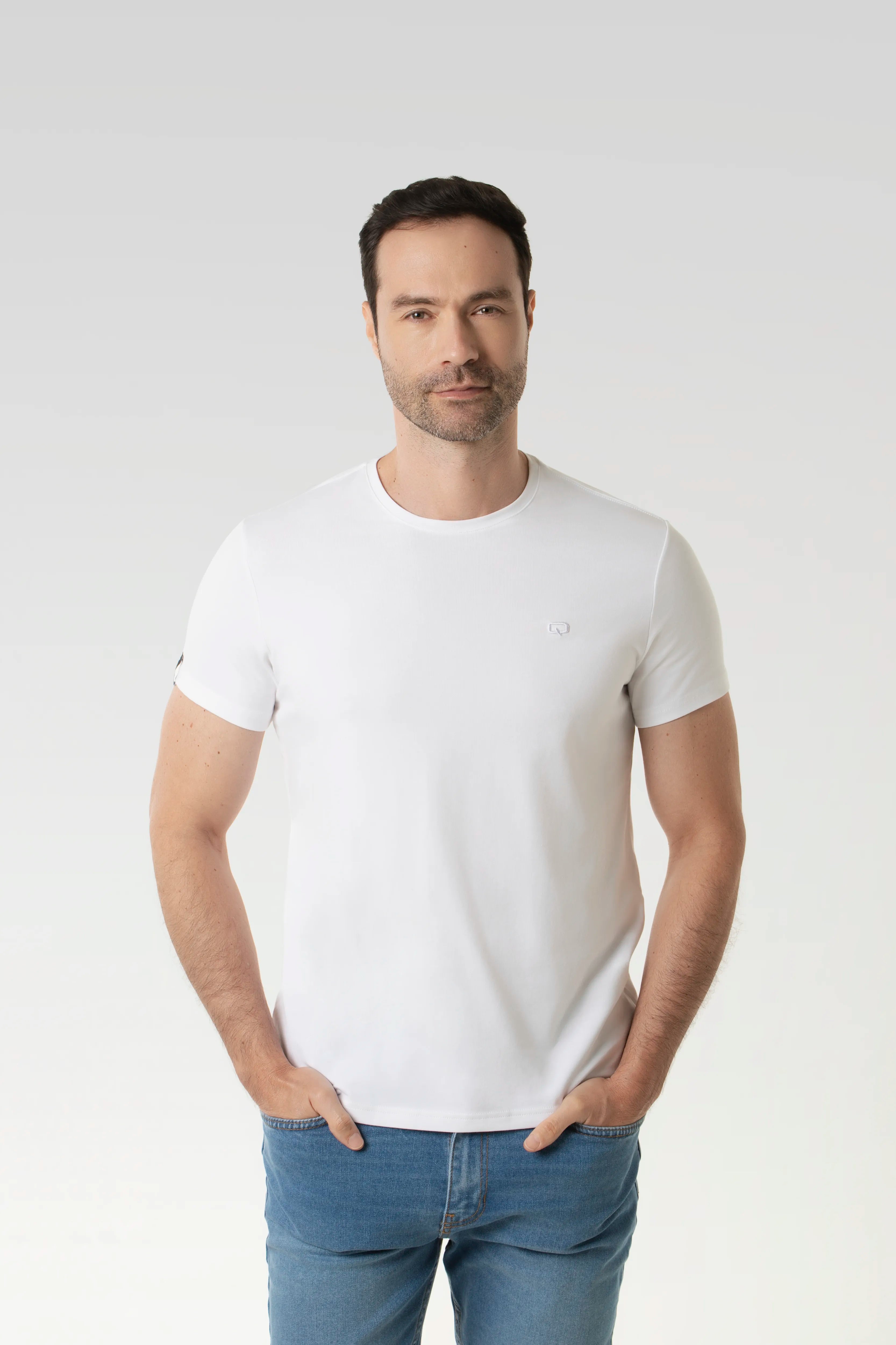 CAMISETA ESPECIAL UNICOLOR COLOR BLANCO