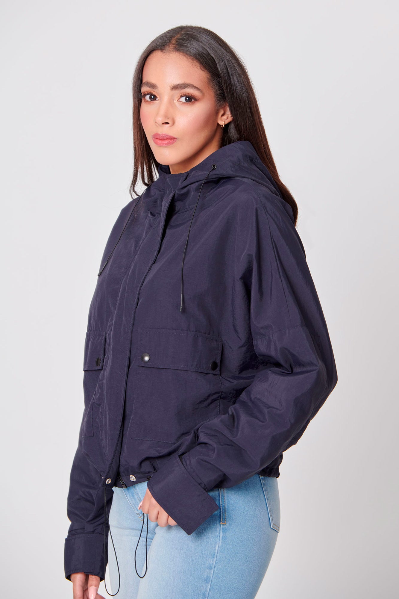 CHAQUETA PARKA COLOR AZUL OSCURO
