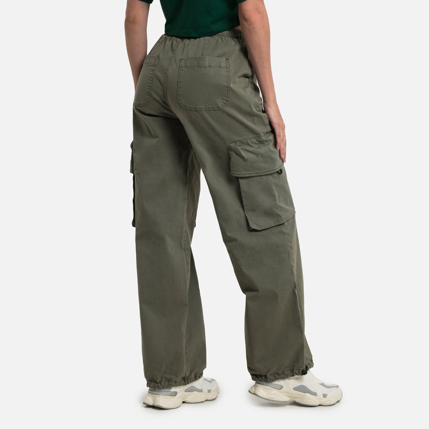 PANTALON CARGO COLOR VERDE IVY