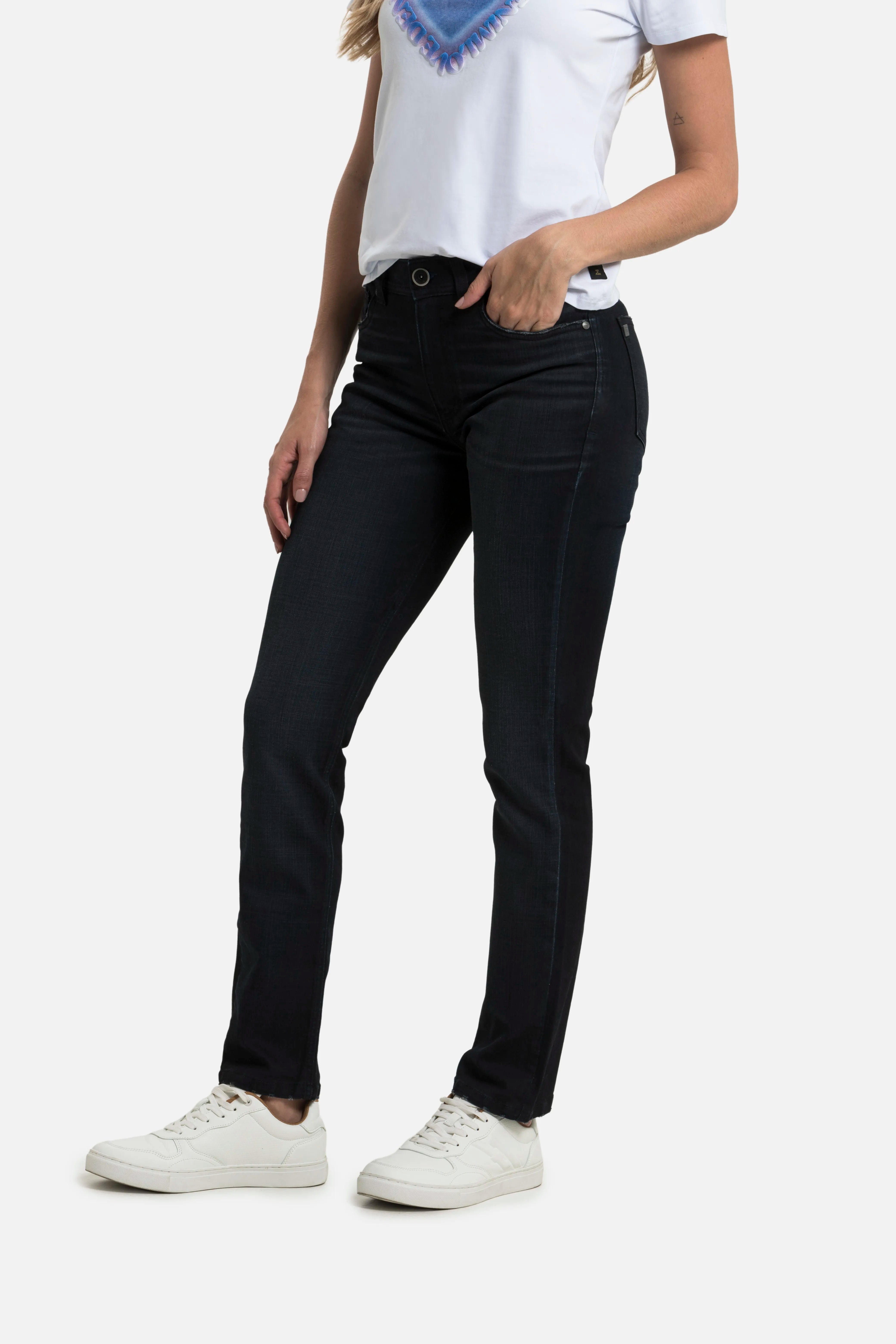 JEAN 5 BOLSILLOS COLOR AZUL OSCURO RESINADO