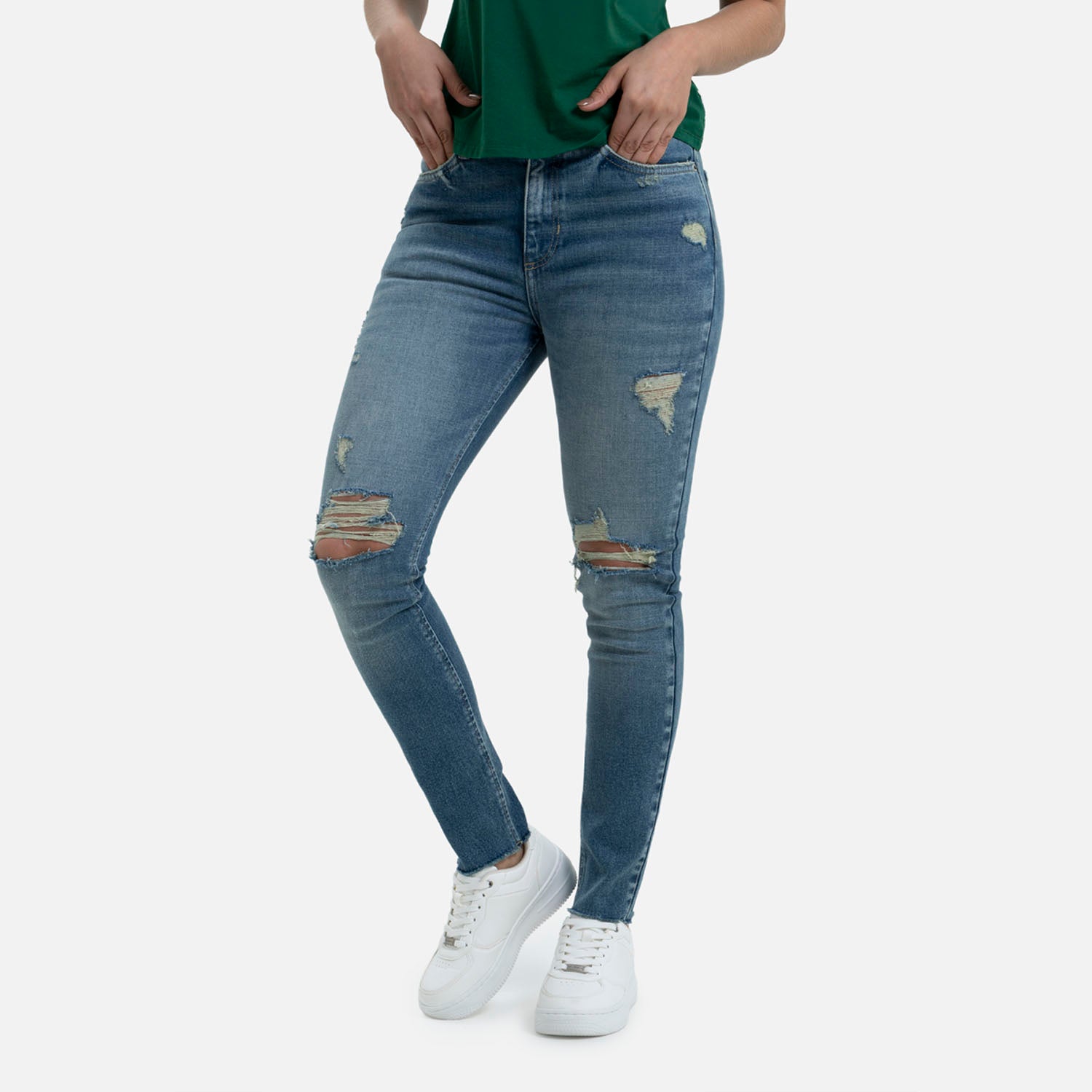 JEAN 5 BOLSILLOS COLOR AZUL CLARO