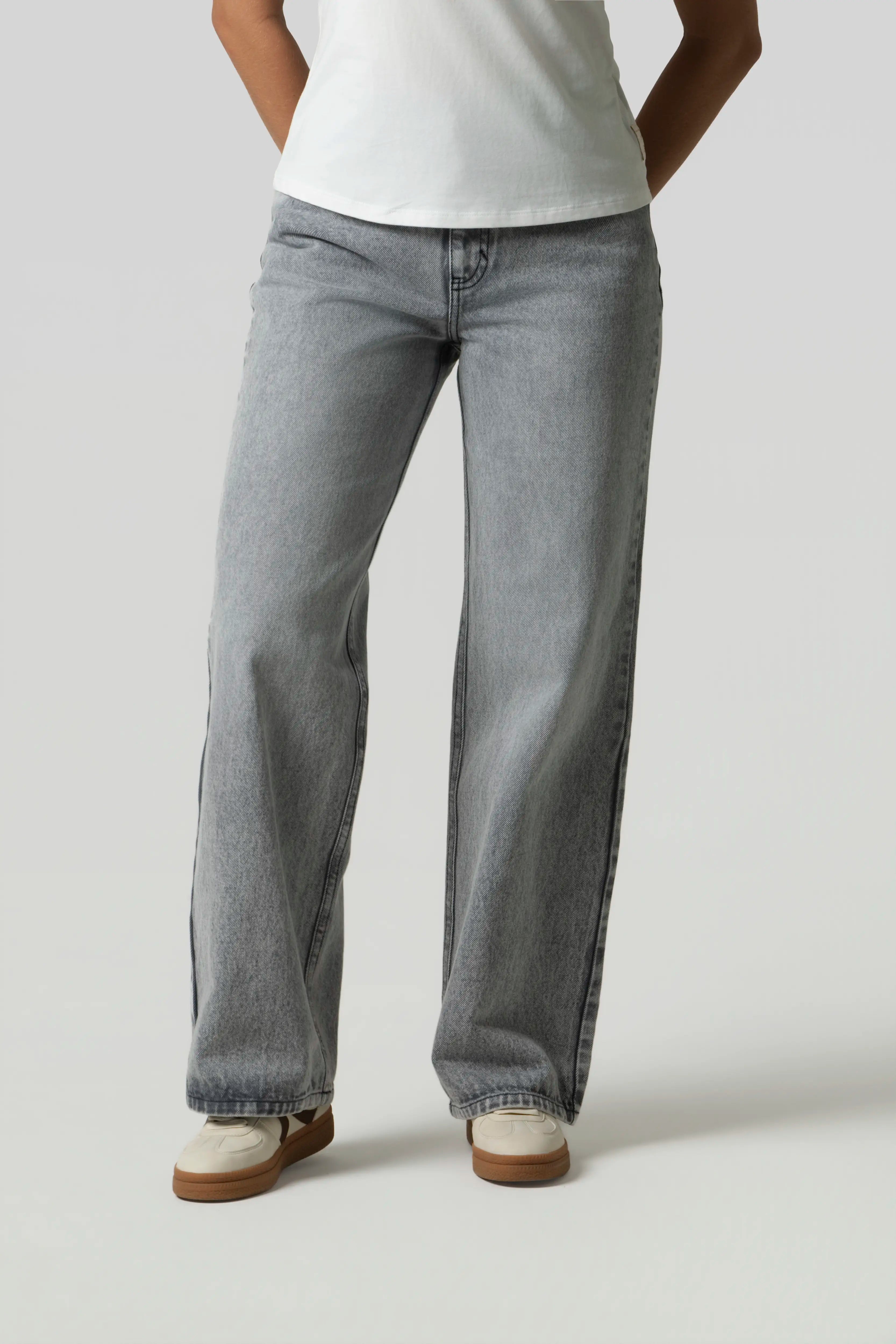 JEAN 5 BOLSILLOS COLOR GRIS CLR