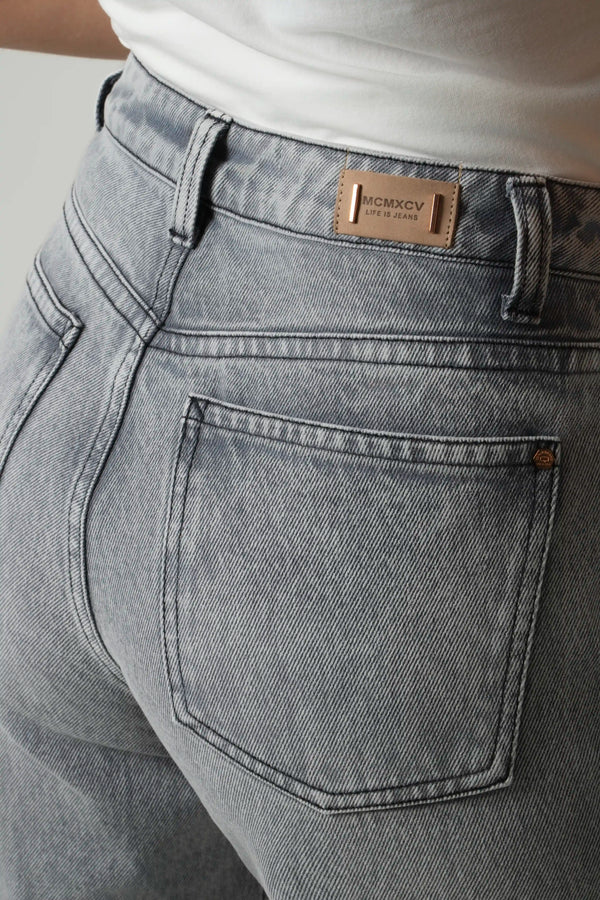 JEAN 5 BOLSILLOS COLOR GRIS CLR