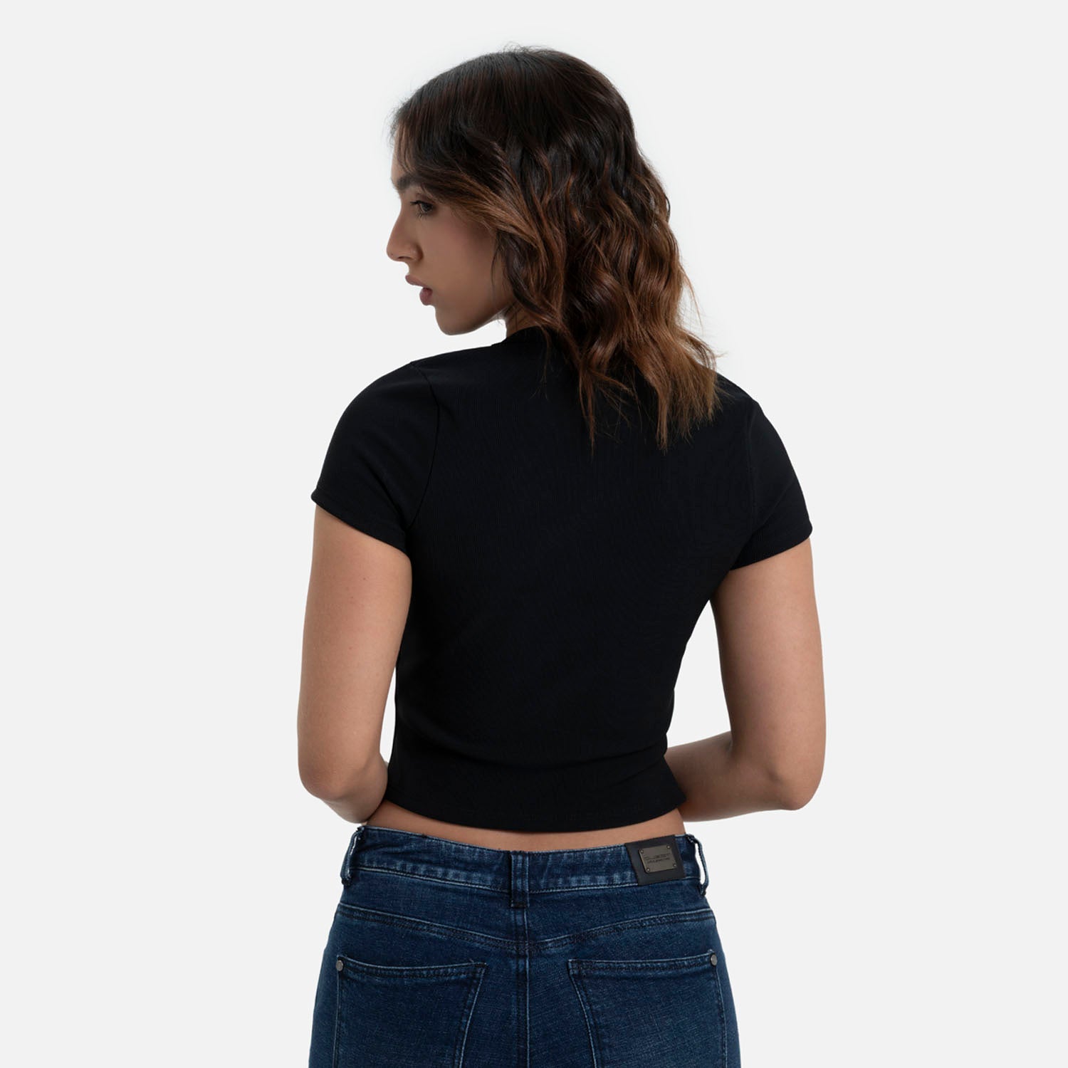 CAMISETA MANGA CORTA COLOR NEGRO