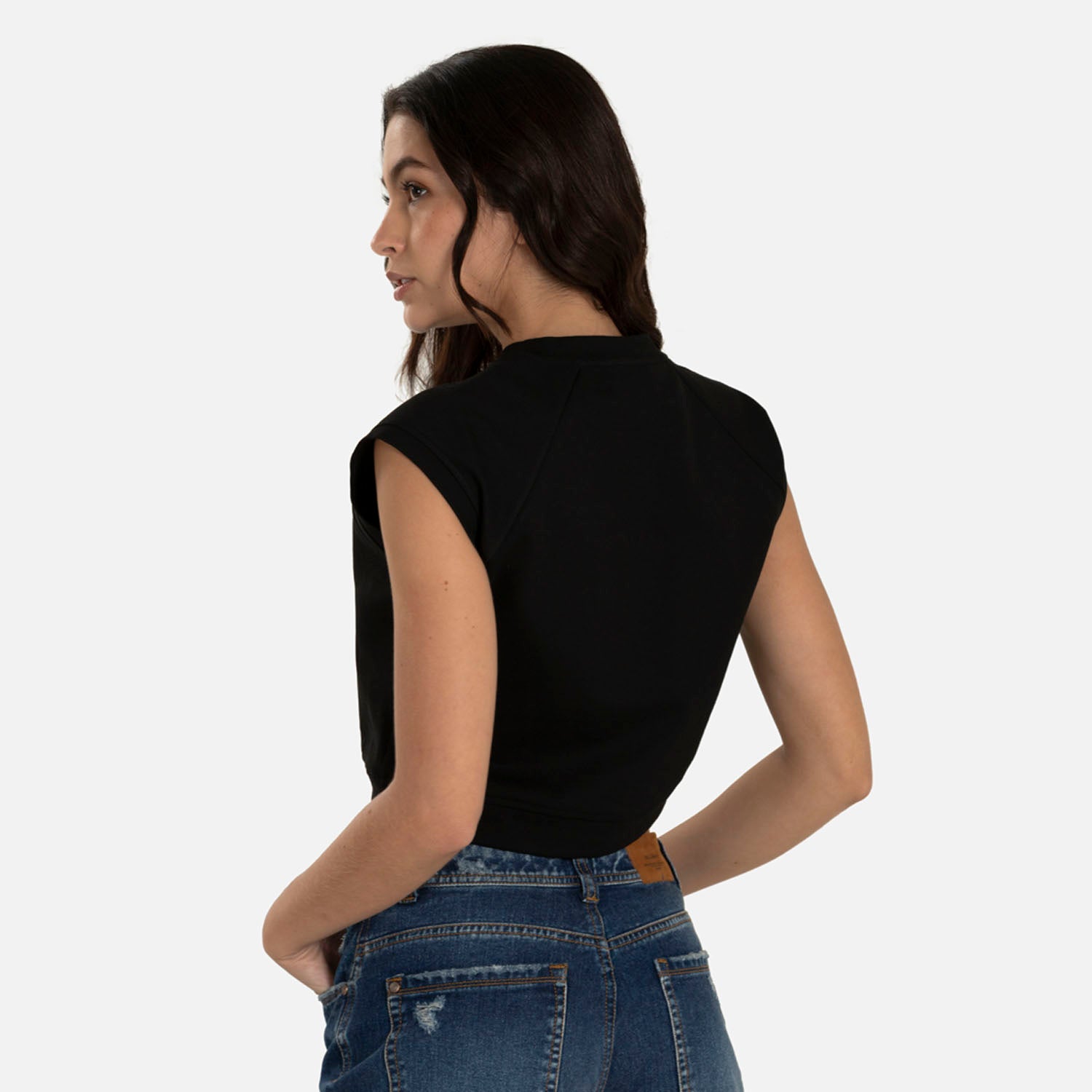 CAMISETA MANGA SISA COLOR NEGRO