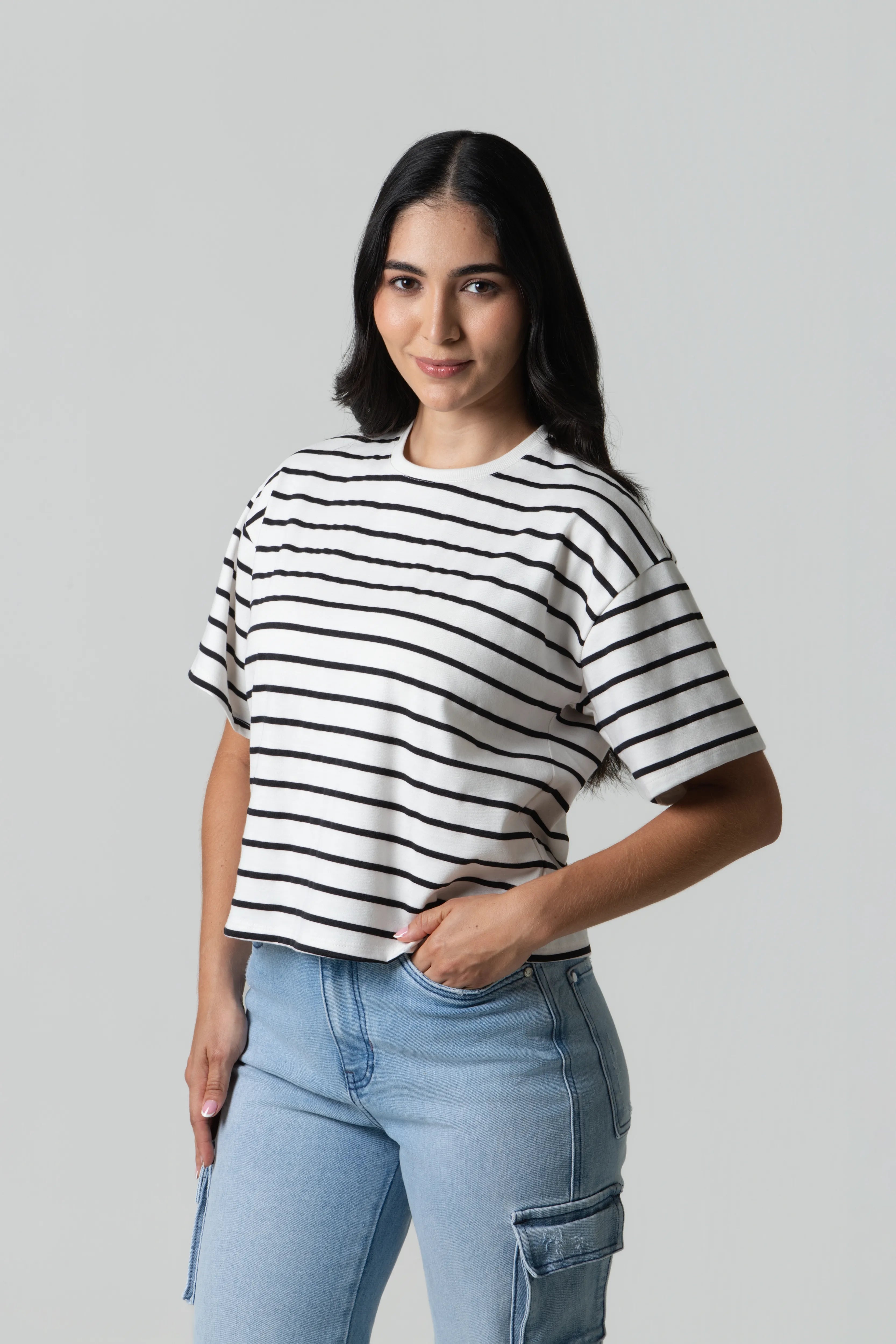 CAMISETA MANGA CORTA COLOR IVORY-AZUL OSCURO