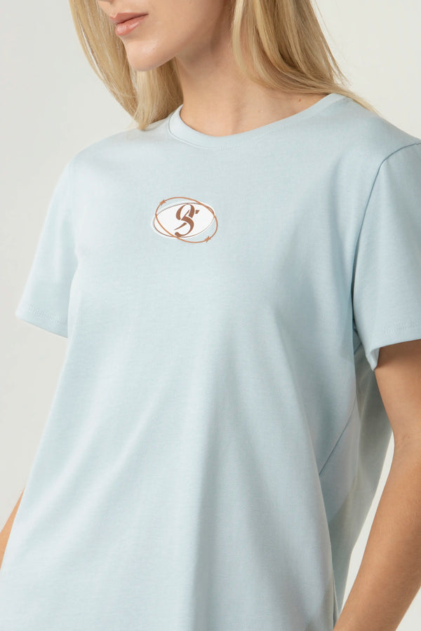 CAMISETA MANGA CORTA COLOR BABY BLUE