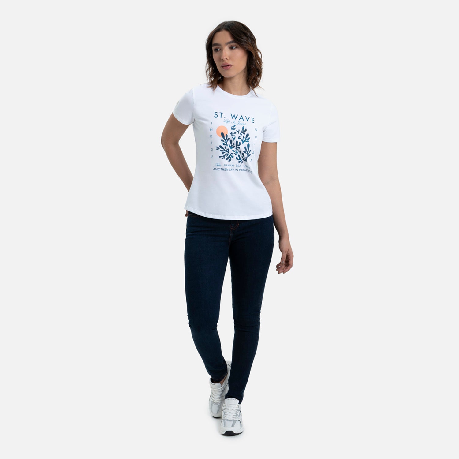 CAMISETA PREMIUM MANGA CORTA COLOR BLANCO OPTICO