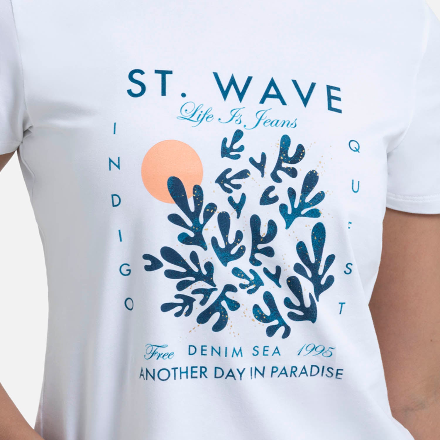 CAMISETA PREMIUM MANGA CORTA COLOR BLANCO OPTICO