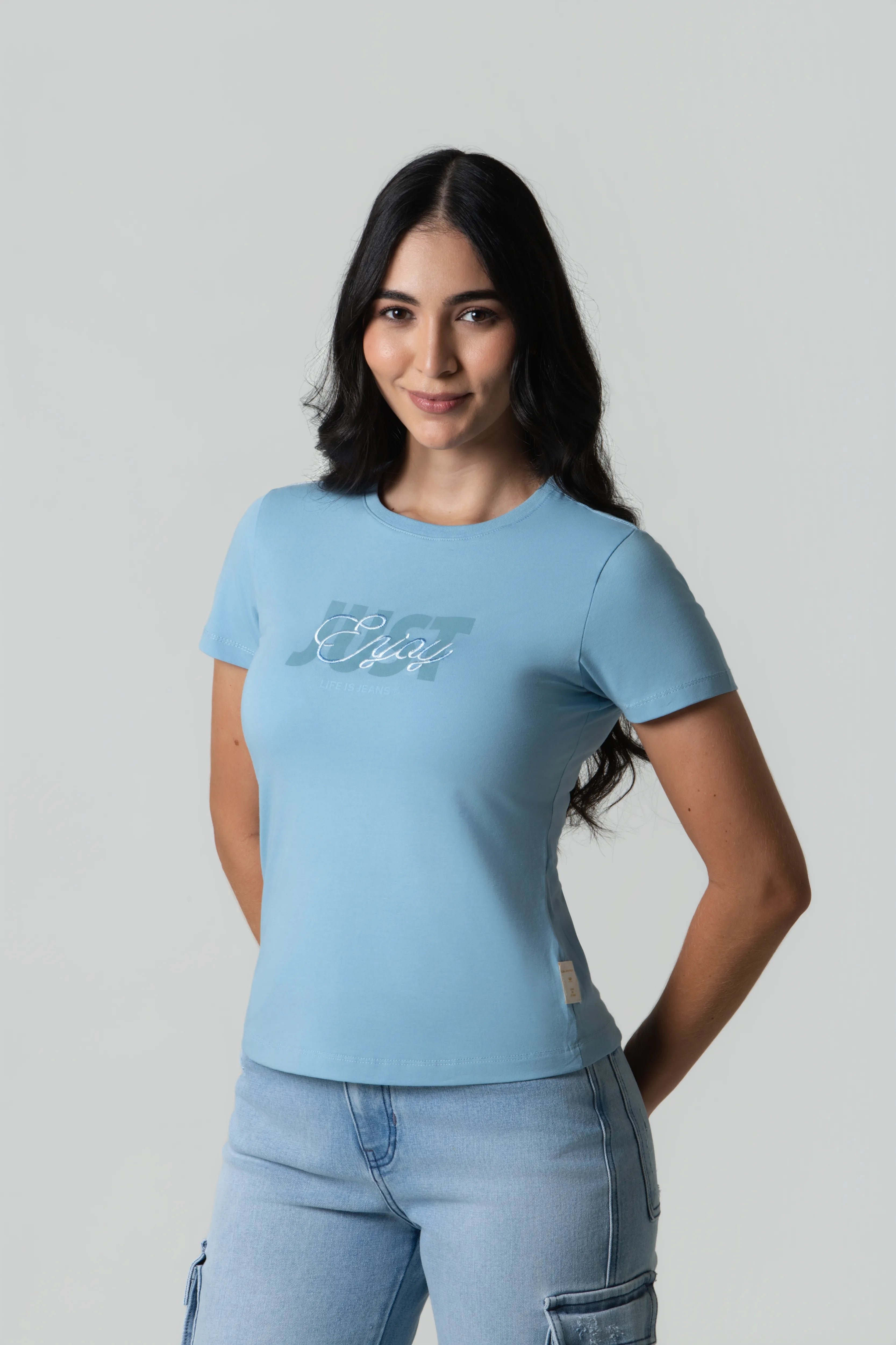 CAMISETA PREMIUM MANGA CORTA COLOR AZUL GLACIAR