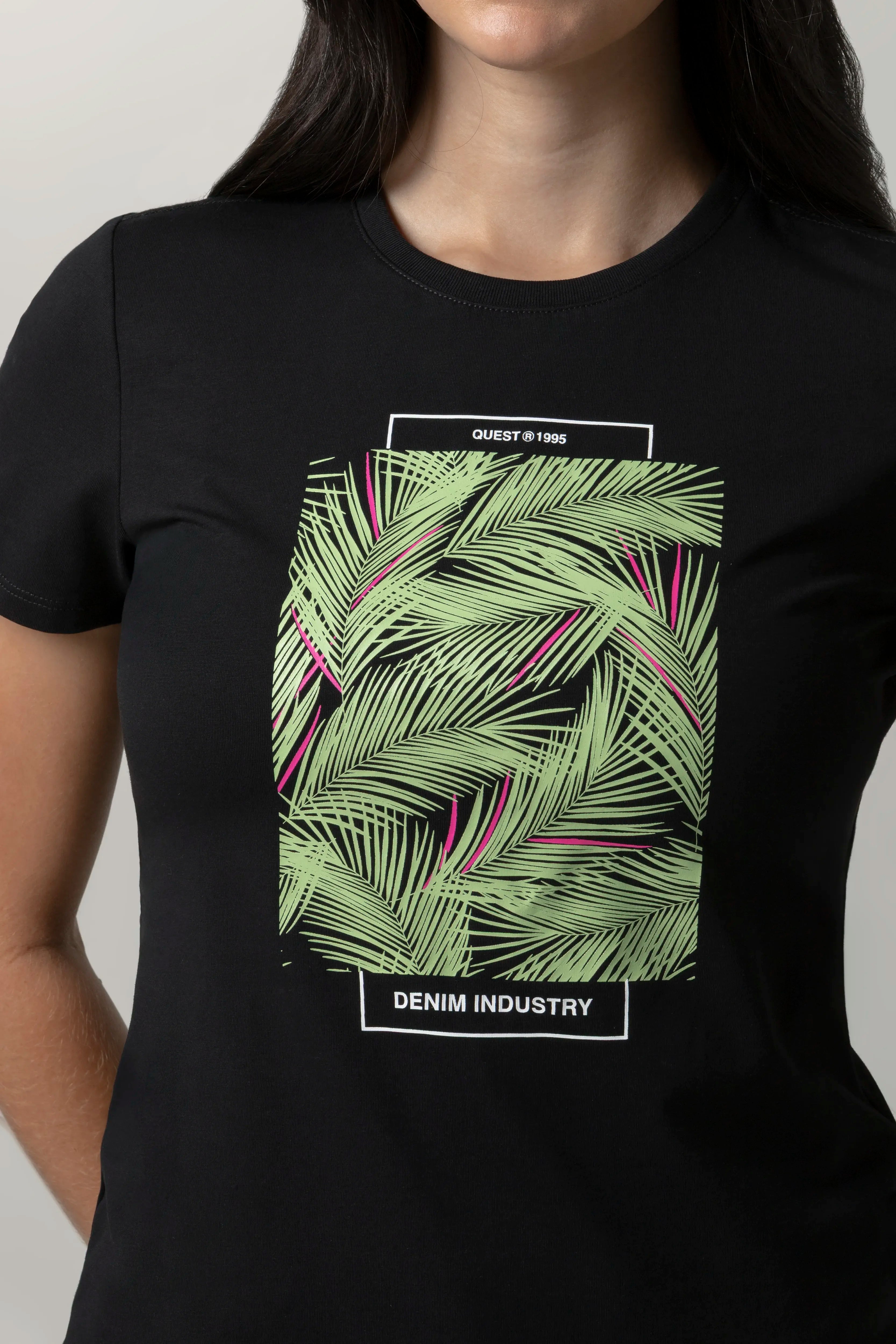 CAMISETA PREMIUM MANGA CORTA COLOR NEGRO