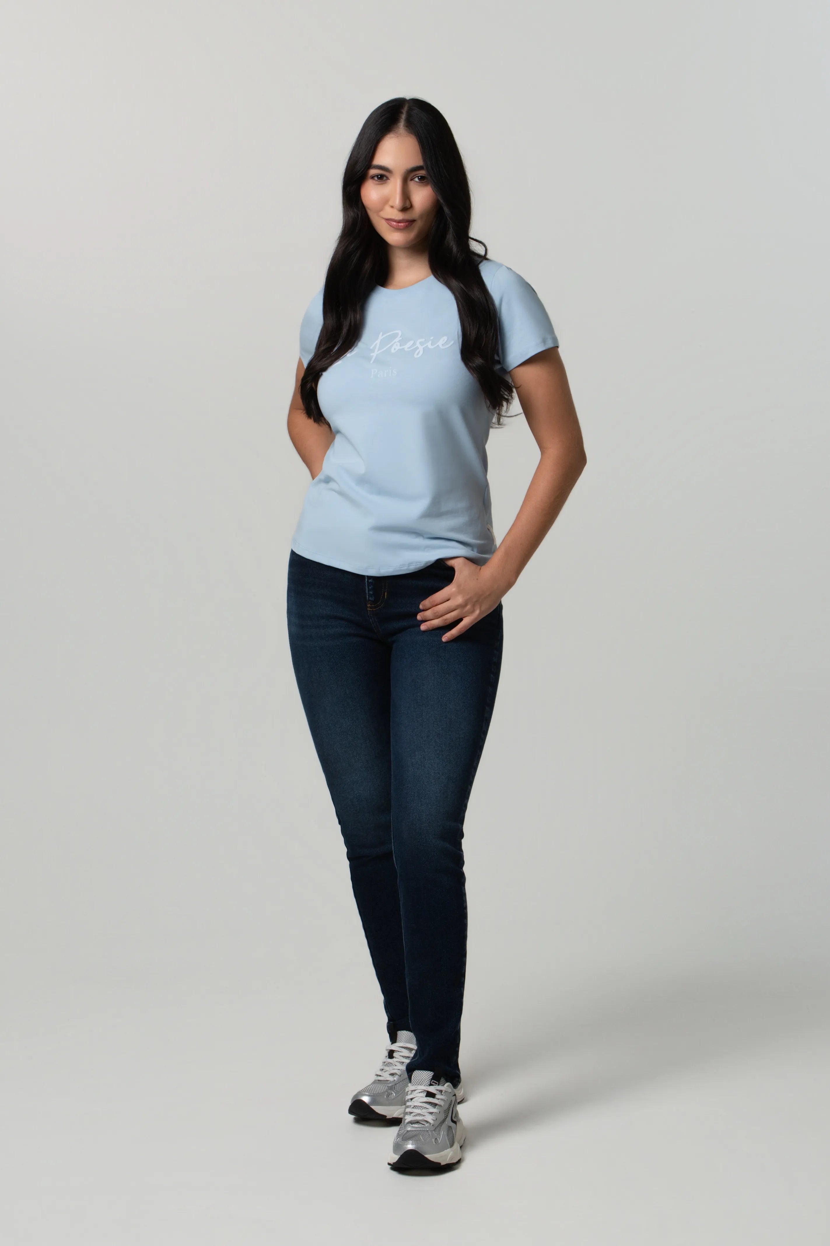 CAMISETA PREMIUM MANGA CORTA COLOR AZUL CHAMBRAY