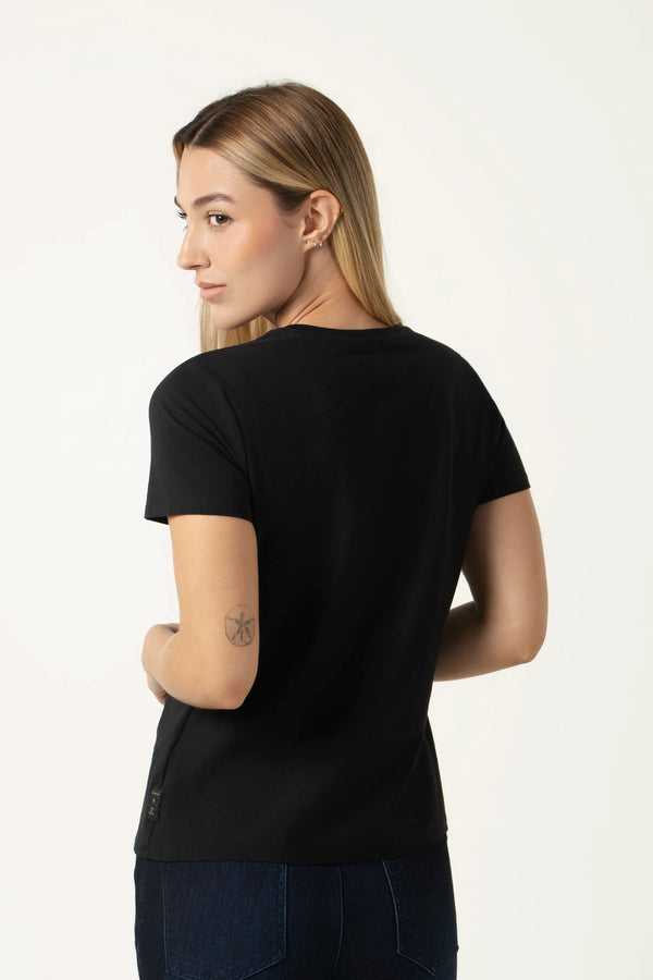 CAMISETA PREMIUM MANGA CORTA COLOR NEGRO