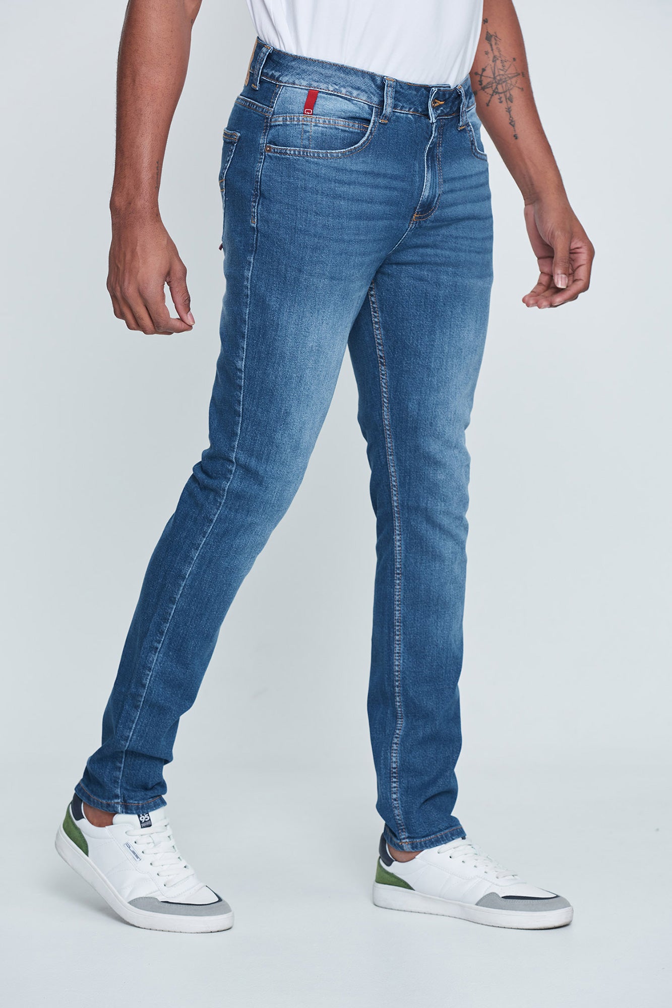 JEAN 5 BOLSILLOS COLOR AZUL INDUSTRY