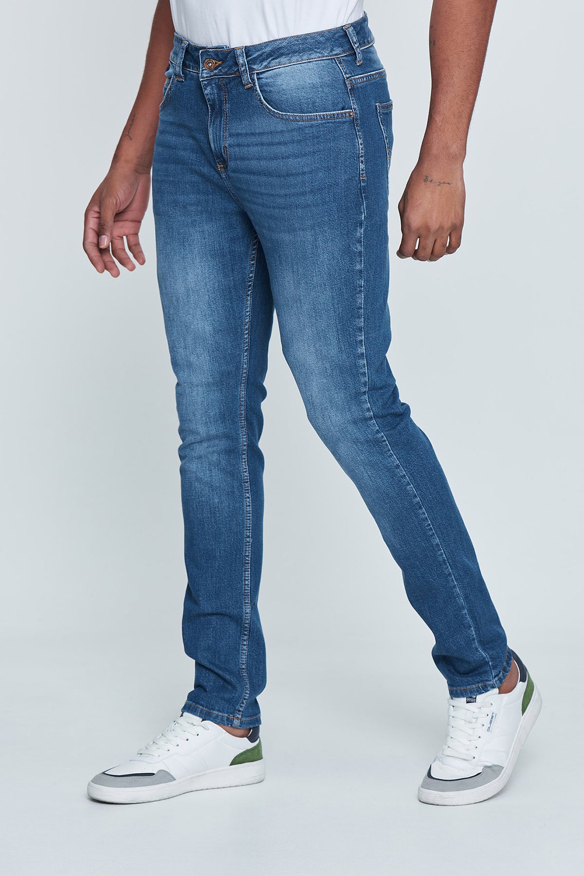 JEAN 5 BOLSILLOS COLOR AZUL INDUSTRY